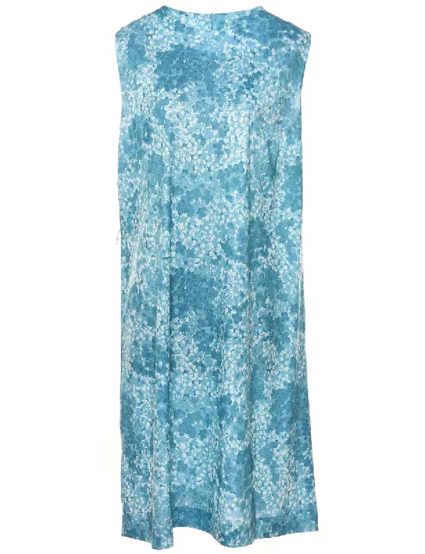 Light Blue & White Sleeveless Dress - L