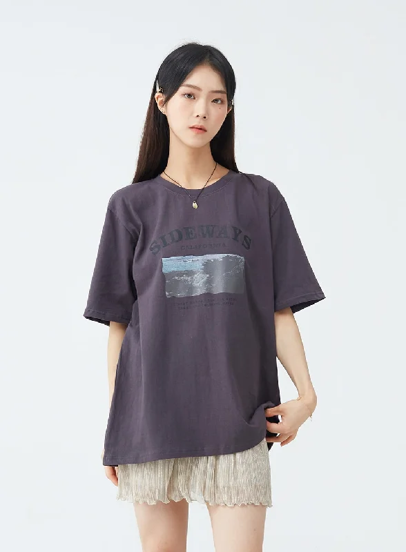 Sideways Graphic Oversized Tee OU19