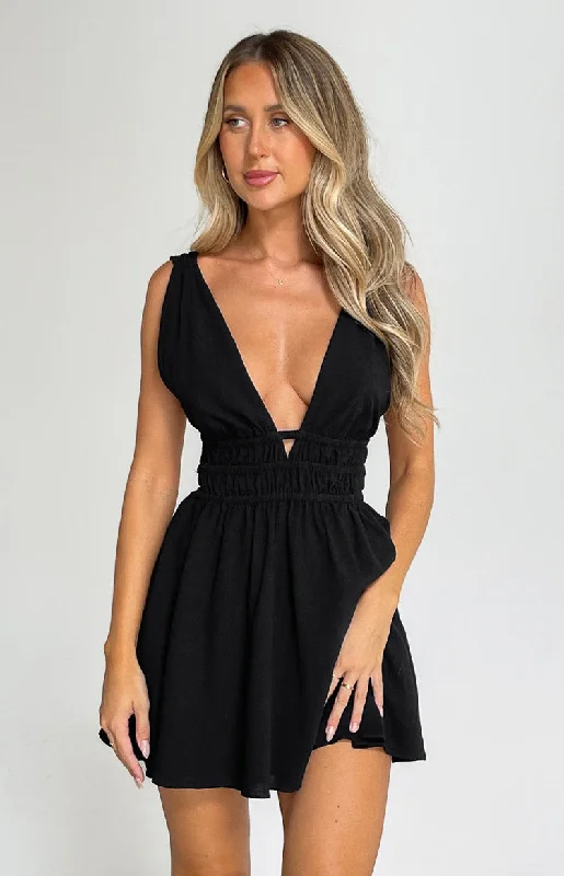 Genovia Crinkle Black Mini Dress